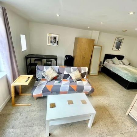 Cambridge City Centre Studio, Sleeps 3 Dış mekan fotoğraf